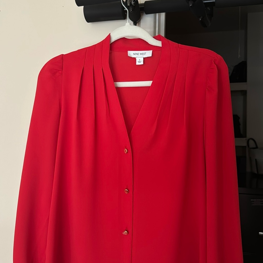 Red Blouse/Elegant Blouse